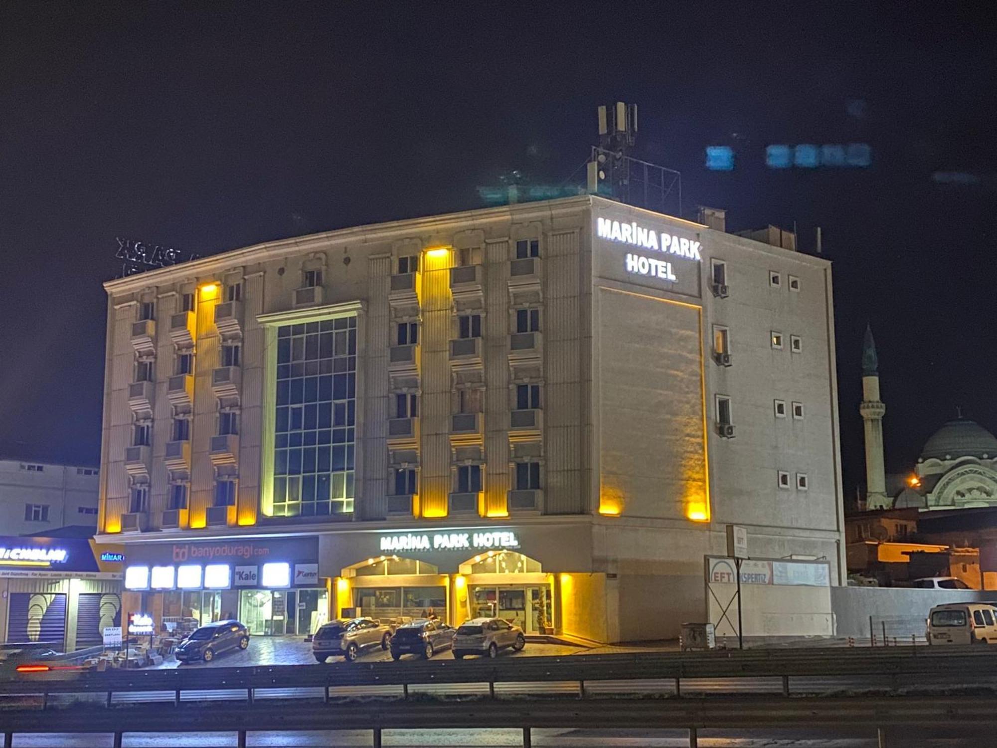 Marina Park Hotel Истанбул Екстериор снимка